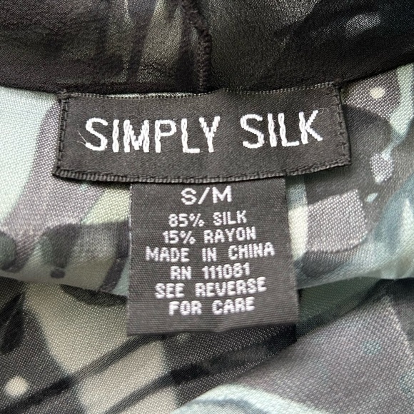 Simply Silk Kimono Jacket Topper Cardigan Tropical Print Artsy Excellent  S/M - Picture 5 of 7